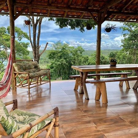 Chale Com Jacuzzi Vista Do Lago Alexania Exterior photo