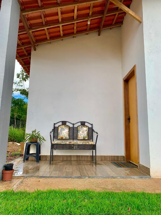 Chale Com Jacuzzi Vista Do Lago Alexania Exterior photo