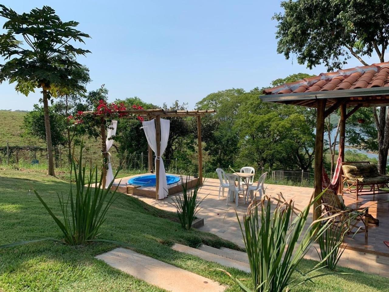 Chale Com Jacuzzi Vista Do Lago Alexania Exterior photo
